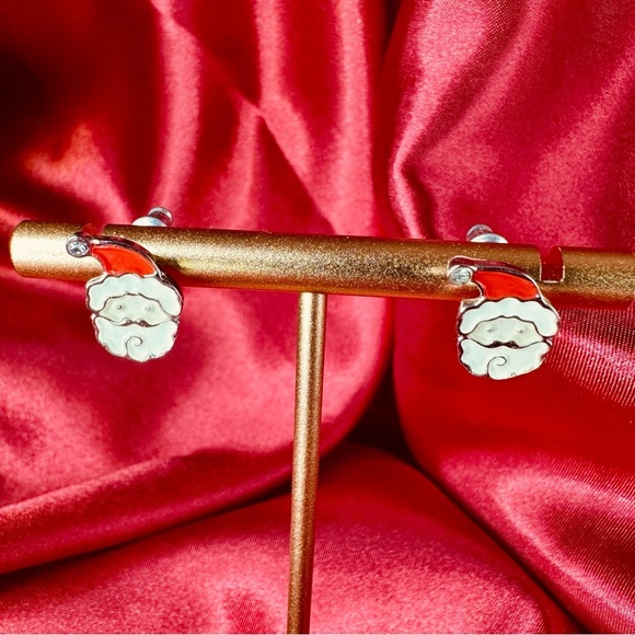 Santa Earrings with Swarovski Crystal - New - Picture 1 of 15